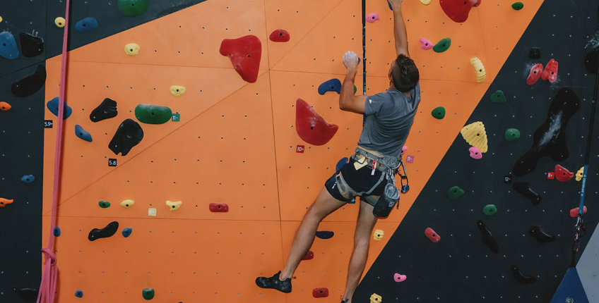 Auto Belay Climbing at Fort Rock Climbing Center in Fort Myers